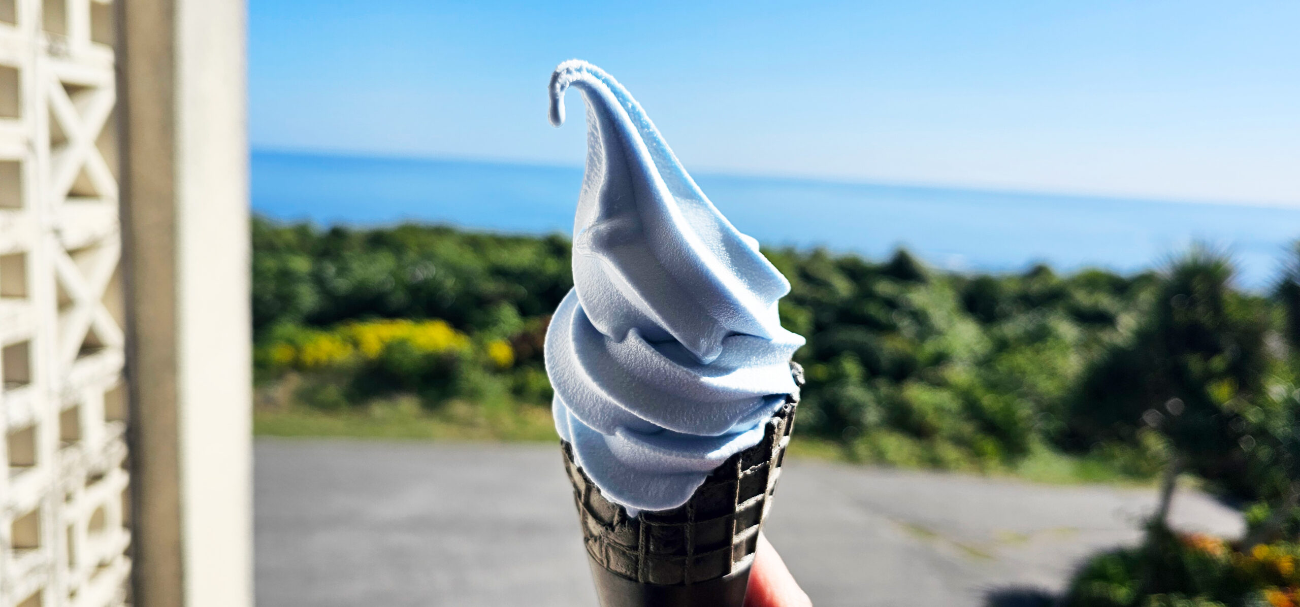 今日の君はいつもよりかがやいている！ドリームソフトクリームアクア 塩ソフト-scaled.jpg